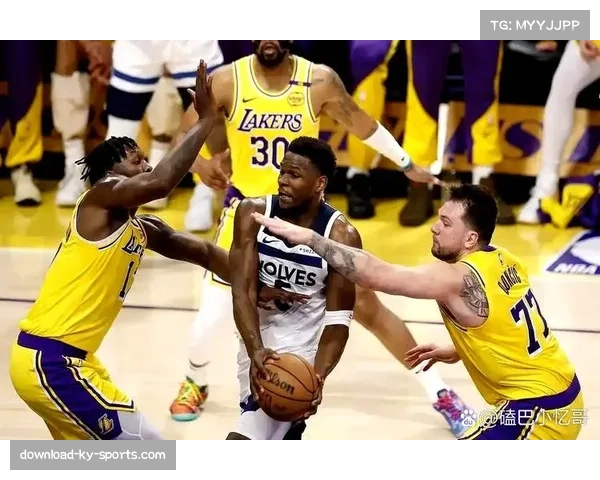 湖人防守硬度不足 被对手轻松打出配合与反击 湖人防守硬度不足 被对手轻松打出配合与反击